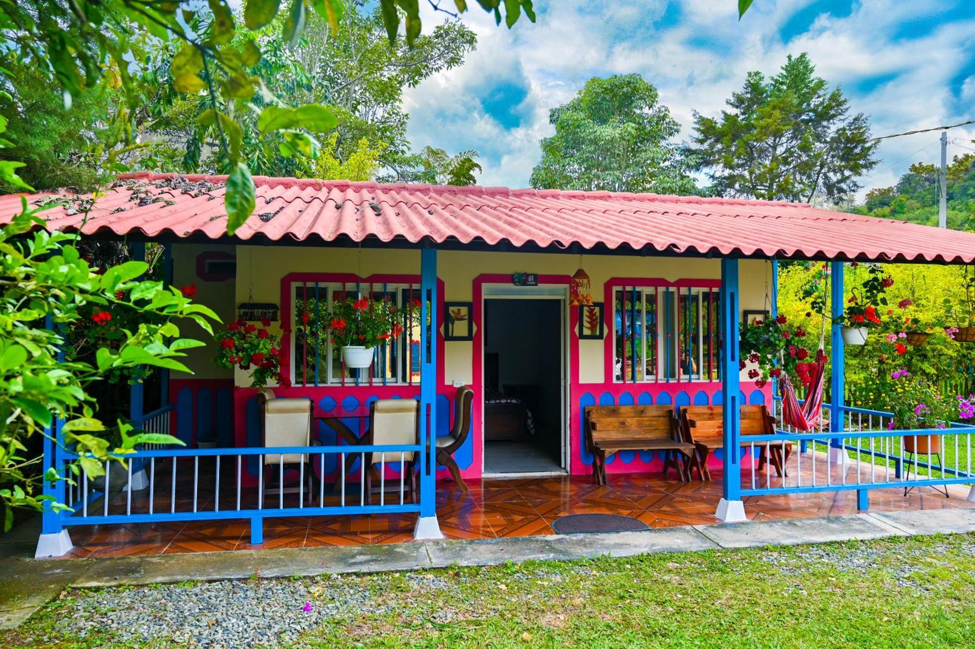 Ecohotel Colibri Salento Luna Park Exterior photo